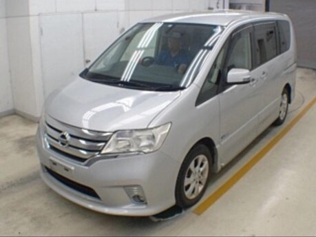 Nissan Serena 2.0 Petrol Hybrid 8 Seater Grade 4 3