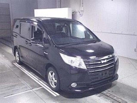 Toyota Noah NOAH Hybrid 7 Seater Fresh Import RARE