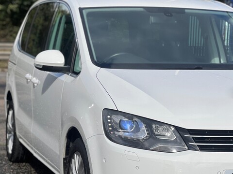 Volkswagen Sharan Highline Satnav Leathers 22