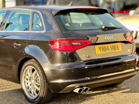 Audi A3 TFSI Sportback Tronic quattro 28