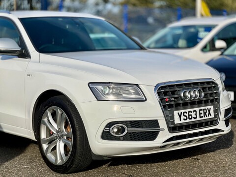 Audi SQ5 V6 3.0 Petrol 23