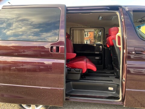 Nissan Elgrand 4WD+Red Leather+Highway Star+Wax Oil 10