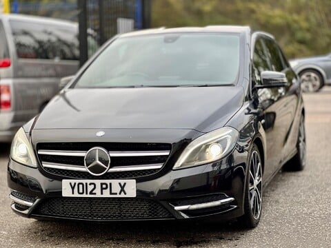 Mercedes-Benz B Class 1.7 B180 BlueEfficiency Sport 5dr 28