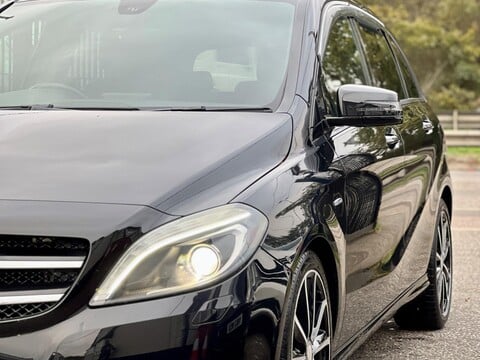 Mercedes-Benz B Class 1.7 B180 BlueEfficiency Sport 5dr 29