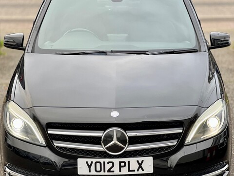 Mercedes-Benz B Class 1.7 B180 BlueEfficiency Sport 5dr 32