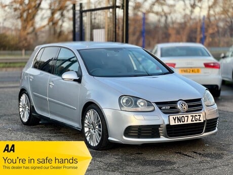 Volkswagen Golf 3.2 V6 R32 DSG 4Motion 5dr