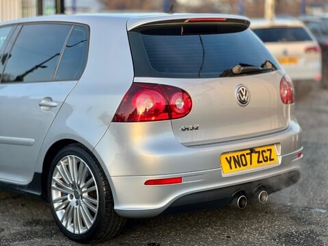 Volkswagen Golf 3.2 V6 R32 DSG 4Motion 5dr 15