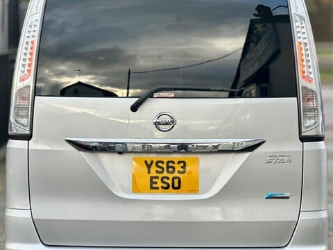 Nissan Serena 2.0 Petrol Hybrid 8 Seater Grade 4 11