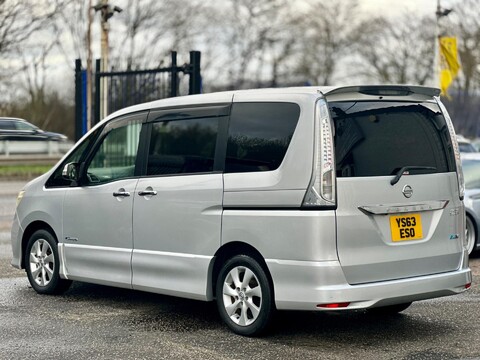 Nissan Serena 2.0 Petrol Hybrid 8 Seater 3