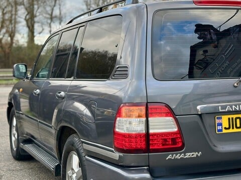 Toyota Land Cruiser Amazon 4.7 5dr (8 Seat) 8