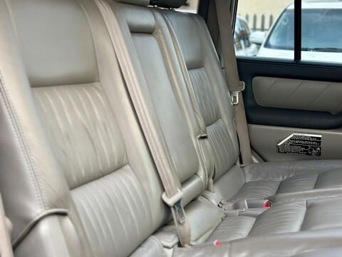 Toyota Land Cruiser Amazon 4.7 5dr (8 Seat) 26