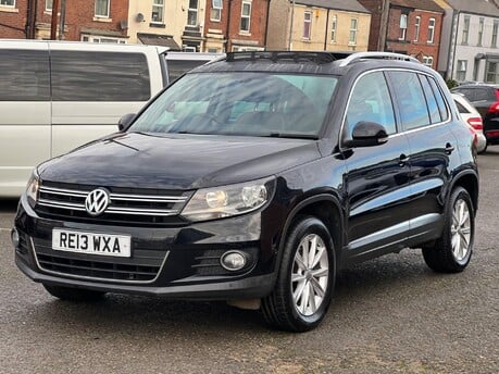 Volkswagen Tiguan 2.0 TDI BlueMotion Tech SE DSG 4WD Euro 5 (s/s) 5dr 2