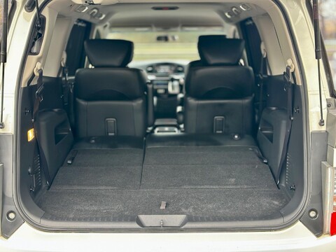 Nissan Elgrand HIGHWAY STAR+GRADE 4B+4WD+WAX OIL+ 21