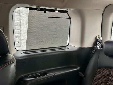 Nissan Elgrand HIGHWAY STAR+GRADE 4B+4WD+WAX OIL+ 23