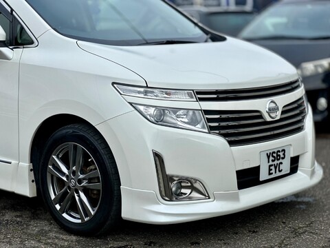 Nissan Elgrand HIGHWAY STAR+GRADE 4B+4WD+WAX OIL+ 31