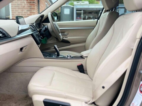 BMW 3 Series 320i LUXURY GT Auto 10
