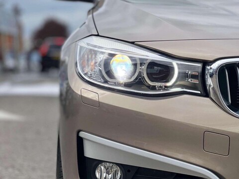 BMW 3 Series 320i LUXURY GT Auto 17