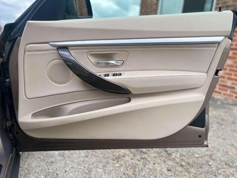 BMW 3 Series 320i LUXURY GT Auto 27