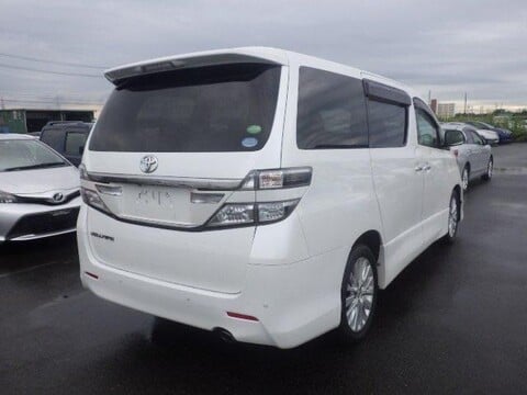 Toyota Vellfire GRADE 4B+FRESH IMPORT+4WD+WAXOIL CHASSIS 6