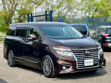 Nissan Elgrand HIGHWAY STAR 3.5 V6