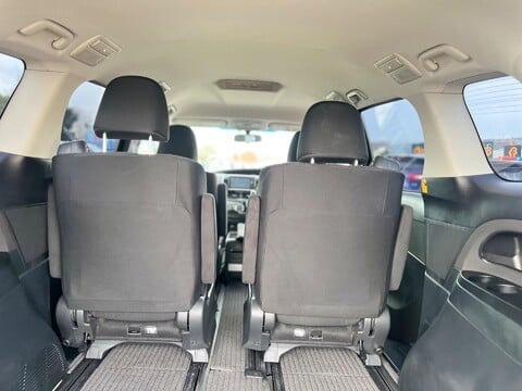 Toyota Estima 2.4 AERAS GRADE 4+ULEZ+AUTO+WARRANTY 14