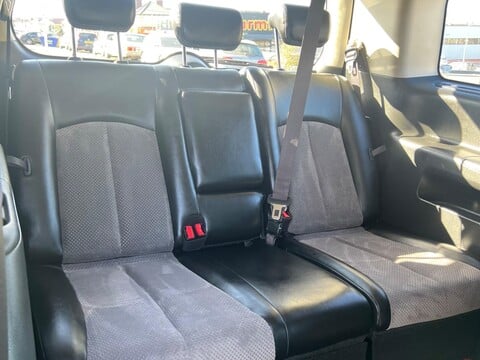 Nissan Elgrand AUTECH RIDER GRADE4+8 SEATER+CARVX+WAX 8