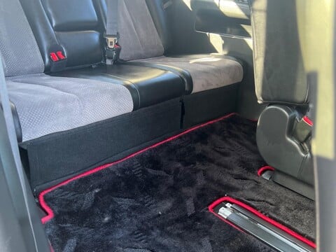 Nissan Elgrand AUTECH RIDER GRADE4+8 SEATER+CARVX+WAX 24