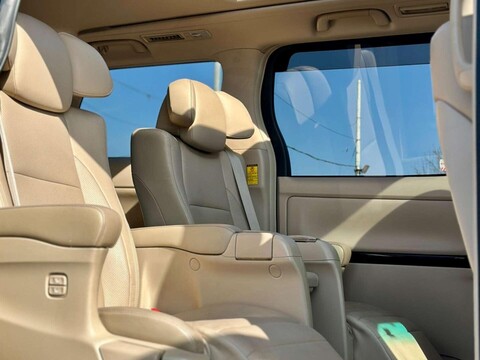 Toyota Alphard Toyota Alphard L Package V6 50