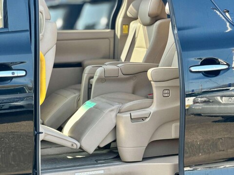 Toyota Alphard Toyota Alphard L Package V6 51