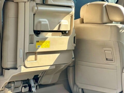 Toyota Alphard Toyota Alphard L Package V6 62