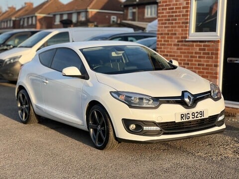 Renault Megane 1.6 VVT Dynamique TomTom Euro 5 3dr 1