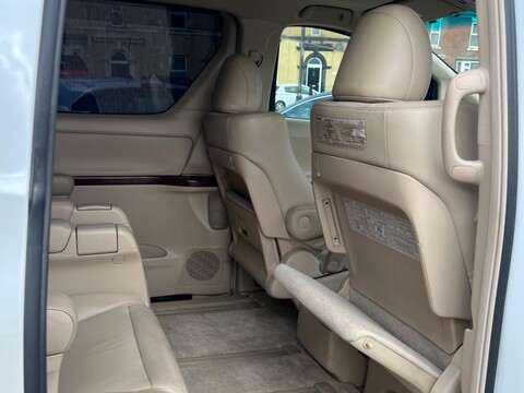 Toyota Alphard +350L PACKAGE+V6+TWIN SUNROOFS+LUXURY+ 20