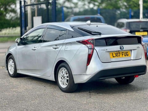Toyota Prius 1.8 PCO BADGE 3