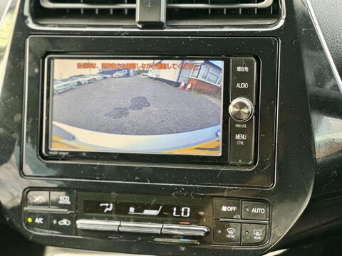 Toyota Prius 1.8 PCO BADGE 17
