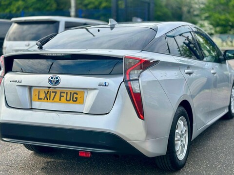 Toyota Prius 1.8 PCO BADGE 30
