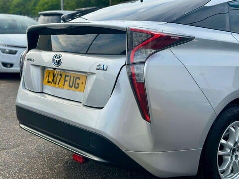 Toyota Prius 1.8 PCO BADGE 34