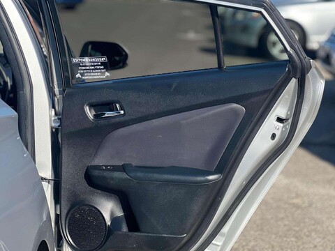 Toyota Prius 1.8 PCO BADGE 46