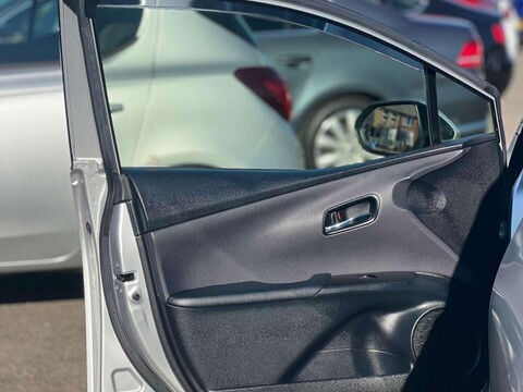 Toyota Prius 1.8 PCO BADGE 48