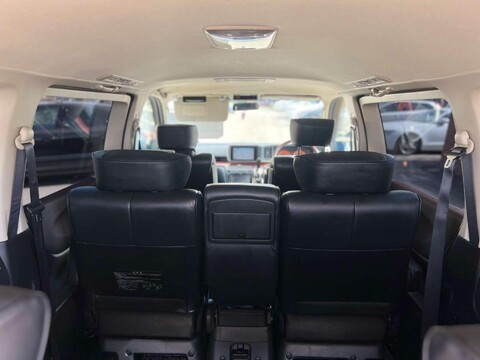 Nissan Elgrand 3.5+HIGHWAY STAR+GRADE 4+WARRANTED MILES 22