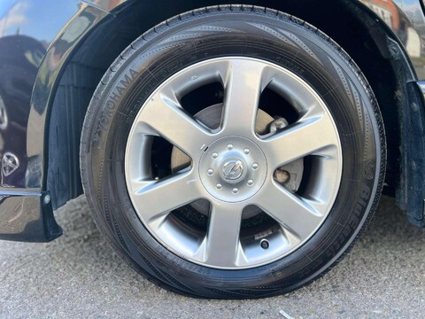 Nissan Elgrand 3.5+HIGHWAY STAR+GRADE 4+WARRANTED MILES 36