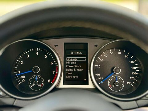 Volkswagen Golf 2.0 TSI R DSG 4Motion Euro 5 5dr 43