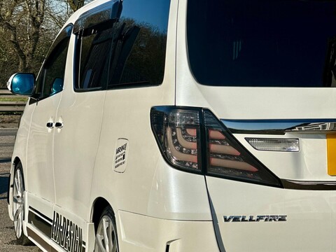 Toyota Vellfire +RARE+GRADE 4+BODY KIT+STUNNING+ 35