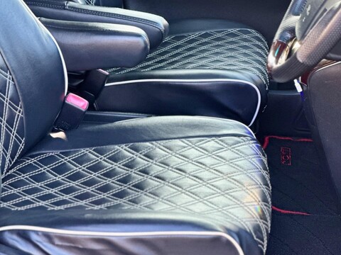 Toyota Vellfire +RARE+GRADE 4+BODY KIT+STUNNING+ 60