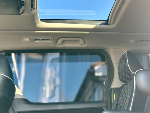 Toyota Vellfire +RARE+GRADE 4+BODY KIT+STUNNING+ 72
