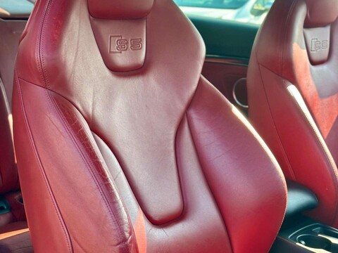 Audi S5 4.2 V8 Tiptronic quattro Euro 4 2dr 6
