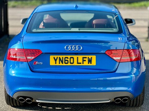 Audi S5 4.2 V8 Tiptronic quattro Euro 4 2dr 7