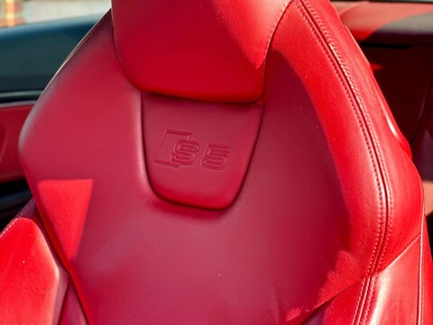 Audi S5 4.2 V8 Tiptronic quattro Euro 4 2dr 51