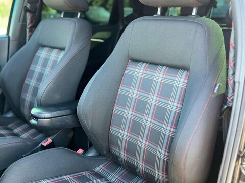 Volkswagen Polo 1.8 Polo GTi Semi-Auto 5dr 48