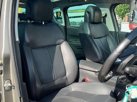 Peugeot 3008 1.6 3008 Allure e-HDi Semi-Auto 5dr 1
