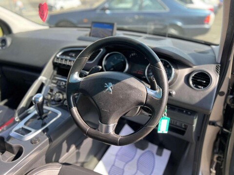 Peugeot 3008 1.6 3008 Allure e-HDi Semi-Auto 5dr 11